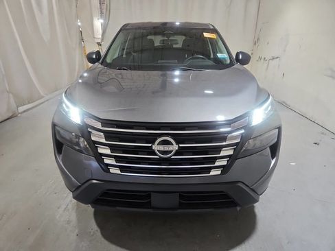 Used 2024 Nissan Rogue S AWD/4WD image 10