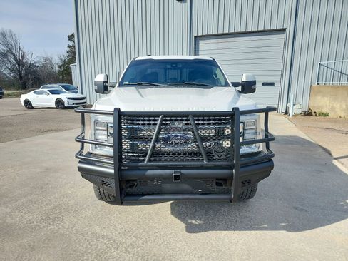 Used 2018 Ford F350 Lariat w/ Lariat Ultimate Package image 10