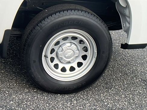 New 2025 Chevrolet Silverado 1500 W/T w/ Trailering Package image 9