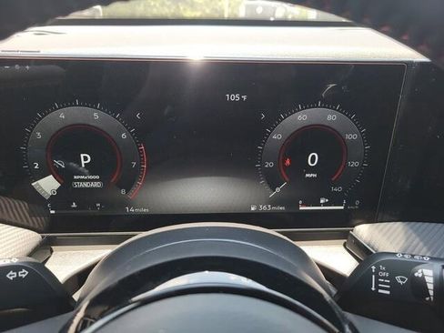 New 2025 Nissan Kicks SR image 11