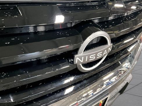 Used 2025 Nissan Pathfinder SV AWD/4WD image 28