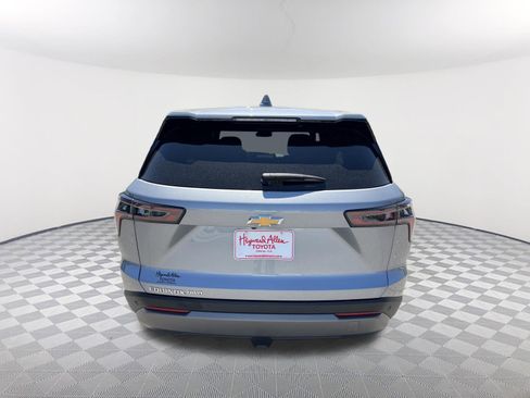 Used 2025 Chevrolet Equinox LT image 16