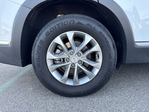 Used 2020 Hyundai Santa Fe SEL image 53