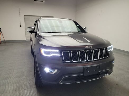 Used 2019 Jeep Grand Cherokee Limited w/ Luxury Group II image 14
