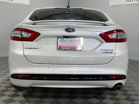 Used 2014 Ford Fusion Titanium FWD image 9
