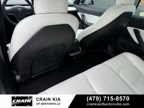 Used 2020 Tesla Model 3 Long Range image 24