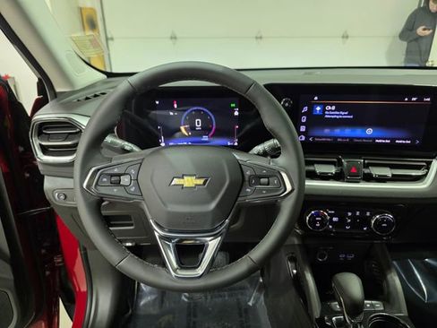New 2026 Chevrolet TrailBlazer LT w/ Convenience Package AWD/4WD image 13