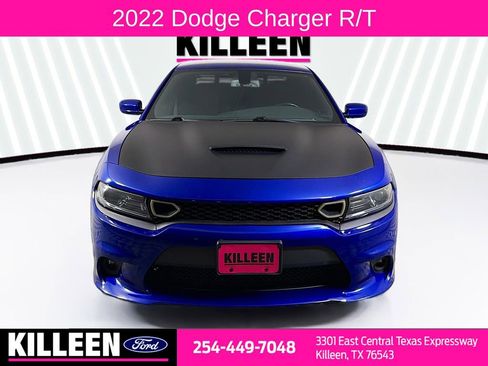 Used 2022 Dodge Charger R/T w/ Driver Convenience Group RWD image 2