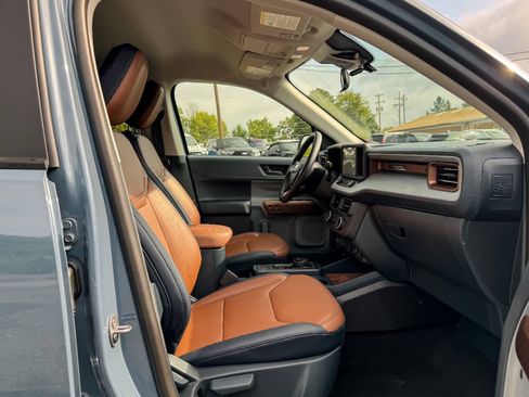 Used 2024 Ford Maverick Lariat w/ 4K Tow Package AWD/4WD image 11