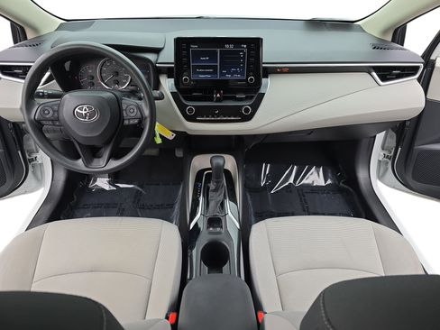 Certified 2022 Toyota Corolla LE image 9