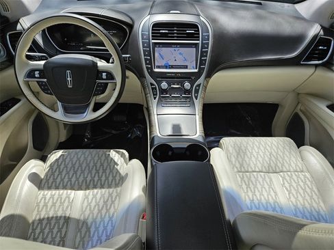 Used 2019 Lincoln Nautilus Black Label image 6