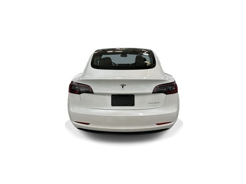 Certified 2022 Tesla Model 3 Long Range AWD/4WD image 5
