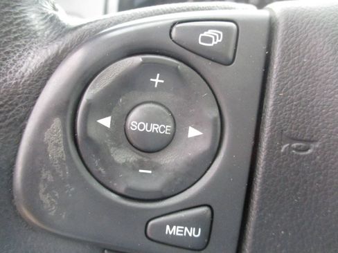 Used 2012 Honda CR-V EX-L image 19