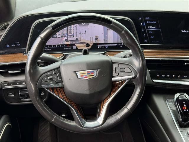 Used 2023 Cadillac Escalade Premium Luxury w/ Performance Package AWD/4WD image 17
