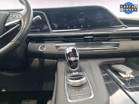 Used 2023 Cadillac Escalade Sport image 11