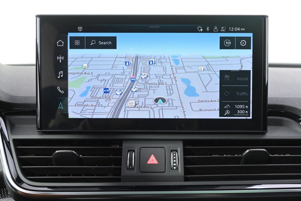 Used 2023 Audi SQ5 Prestige AWD/4WD image 29