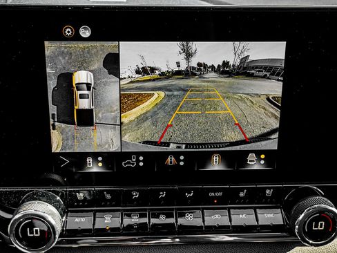 New 2026 Chevrolet Colorado ZR2 w/ Technology Package image 33