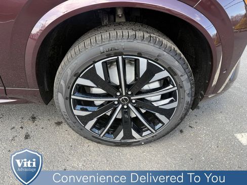 New 2026 Volvo XC90 T8 Plus w/ Protection Package image 10