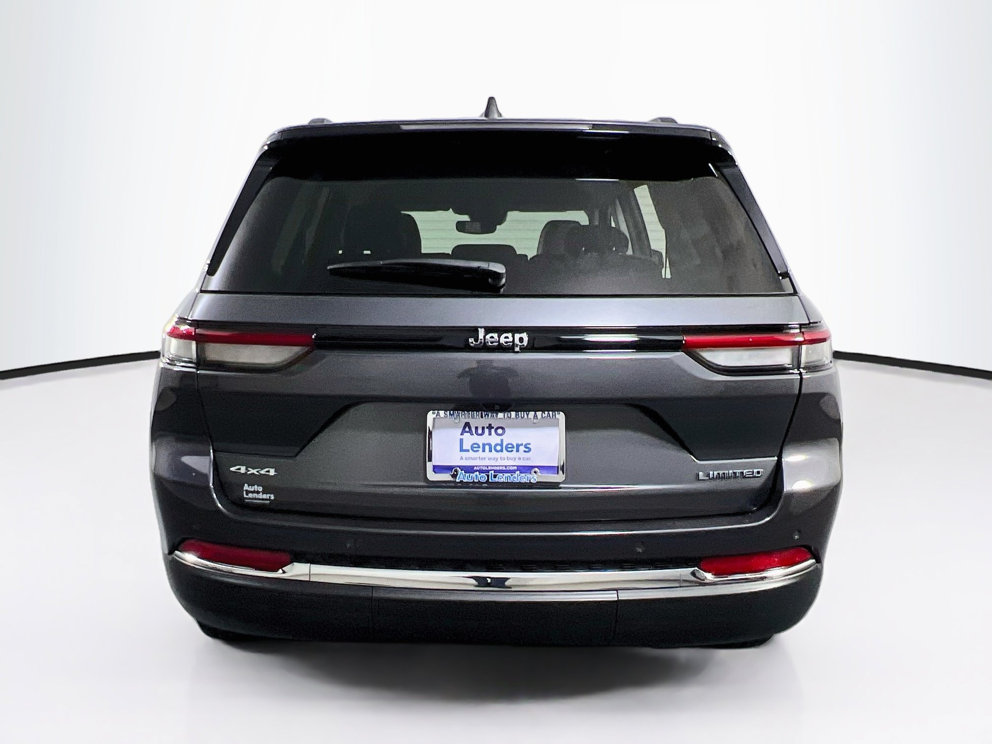 Used 2023 Jeep Grand Cherokee Limited AWD/4WD image 6