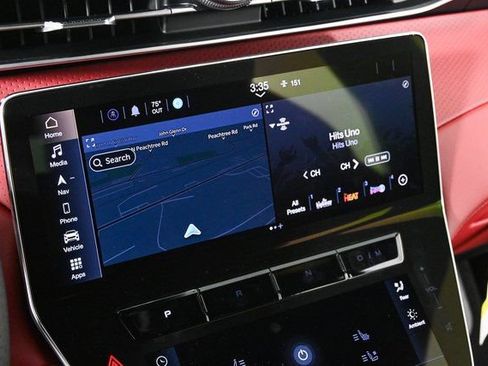 New 2025 Maserati Grecale GT image 15