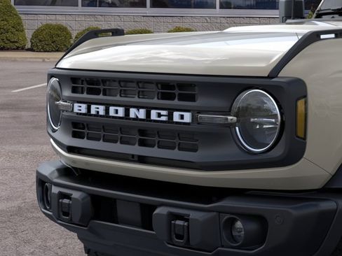 New 2026 Ford Bronco Big Bend w/ Black Diamond Package AWD/4WD image 19