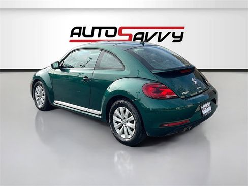 Used 2018 Volkswagen Beetle 2.0T S image 5