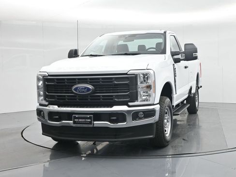New 2026 Ford F250 XL w/ XL Chrome Package image 50