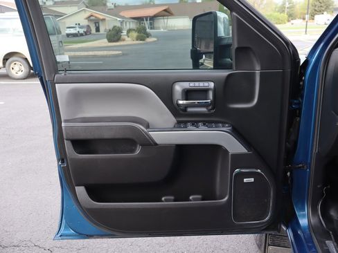 Used 2017 Chevrolet Silverado 2500 LTZ w/ Duramax Plus Package image 23