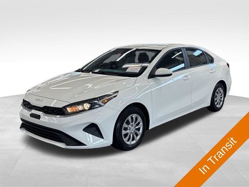 Used 2022 Kia Forte Sedan FWD image 1