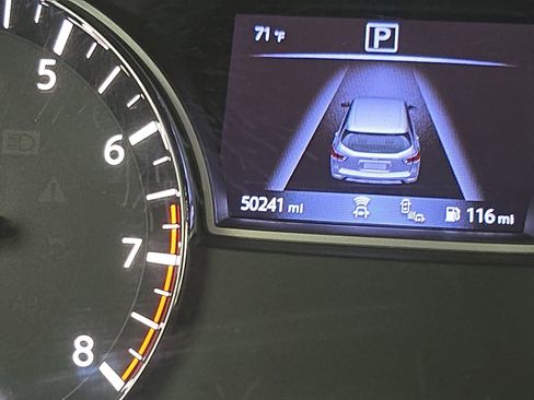 Used 2019 Nissan Pathfinder SV FWD image 24