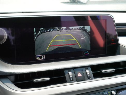 Used 2020 Lexus ES 350 w/ Premium Package FWD image 30