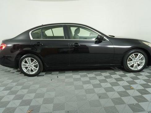 Used 2013 INFINITI G37 Journey image 8