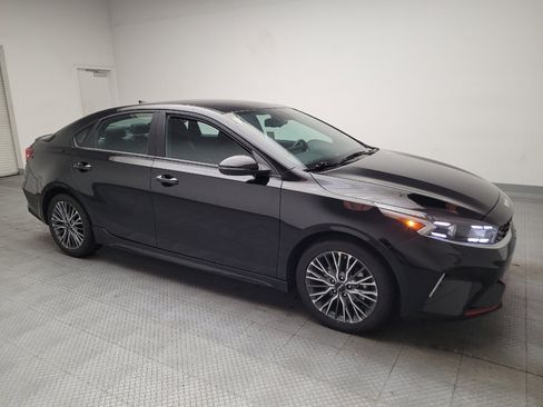 Used 2023 Kia Forte GT-Line w/ GT-Line Technology Package FWD image 11