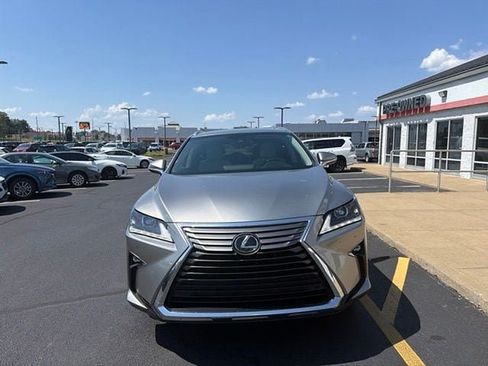 Used 2019 Lexus RX 350L AWD w/ Premium Package image 11