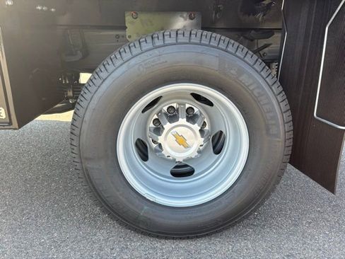New 2025 Chevrolet Silverado 3500 W/T w/ WT Convenience Package image 9