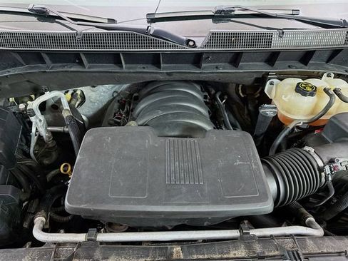 Used 2019 Chevrolet Silverado 1500 RST image 32