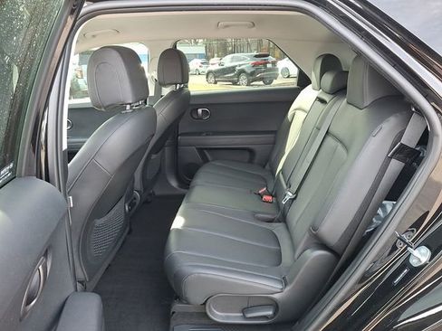 Used 2025 Hyundai Ioniq 5 SEL image 13