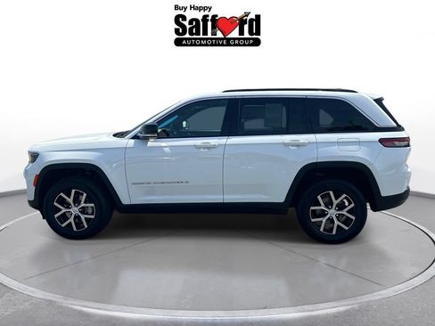 Used 2024 Jeep Grand Cherokee Limited AWD/4WD image 4