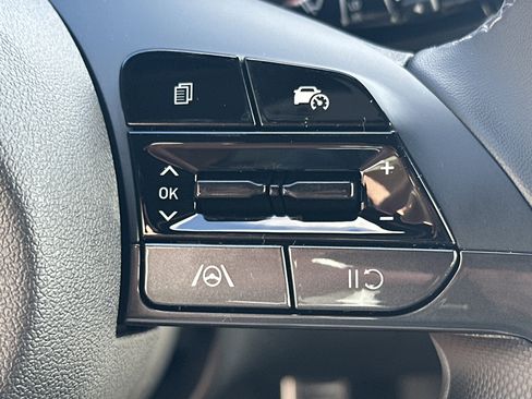 New 2026 Hyundai Elantra Sport FWD image 23