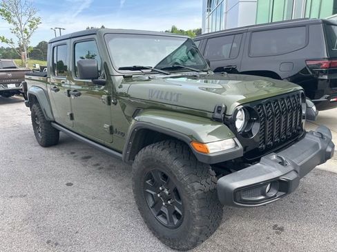 Used 2021 Jeep Gladiator Willys image 4