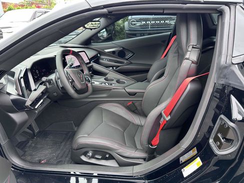 Used 2026 Chevrolet Corvette Stingray Preferred Conv RWD image 16