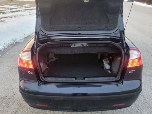 Used 2004 Saab 9-3 Arc image 9