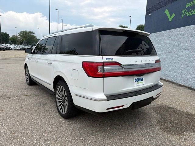 Used 2020 Lincoln Navigator L Reserve w/ Equipment Group 208A Reserve AWD/4WD image 3