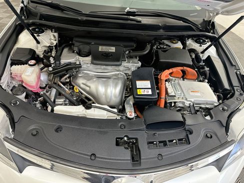 Used 2018 Toyota Avalon Limited w/ All Weather Liner Package FWD image 35