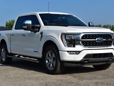 Used 2022 Ford F150 Platinum w/ Equipment Group 701A High AWD/4WD image 3