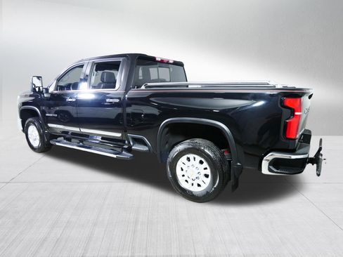 Used 2024 Chevrolet Silverado 3500 LTZ w/ LTZ Convenience Package AWD/4WD image 5