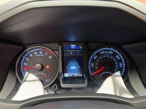 Used 2023 Toyota Tacoma SR image 15