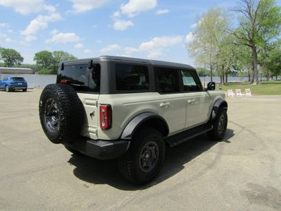 Used 2025 Ford Bronco Outer Banks w/ Sasquatch Package