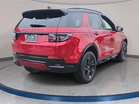 New 2026 Land Rover Discovery Sport Landmark image 5