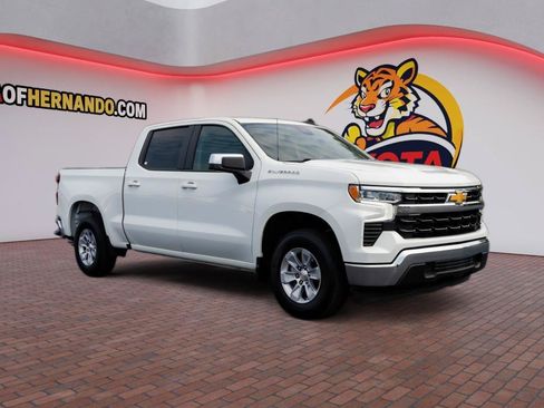 Used 2026 Chevrolet Silverado 1500 LT RWD image 3